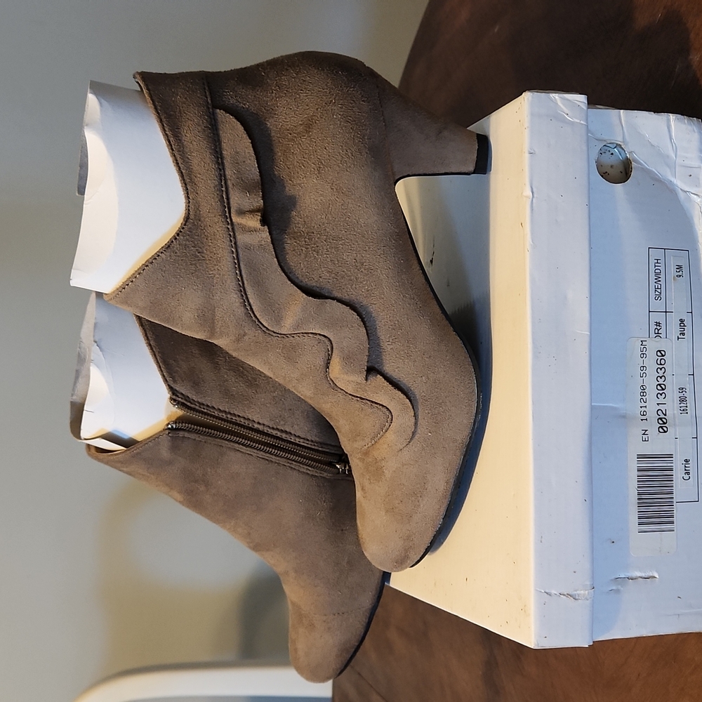 Women suede  books